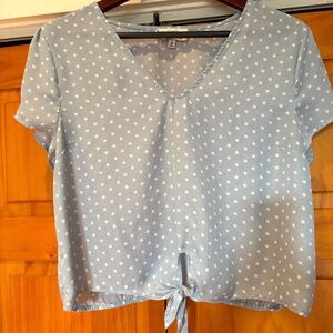 Twine & String White Polka Dot and Light Blue Blouse with Tie Waist Size Large